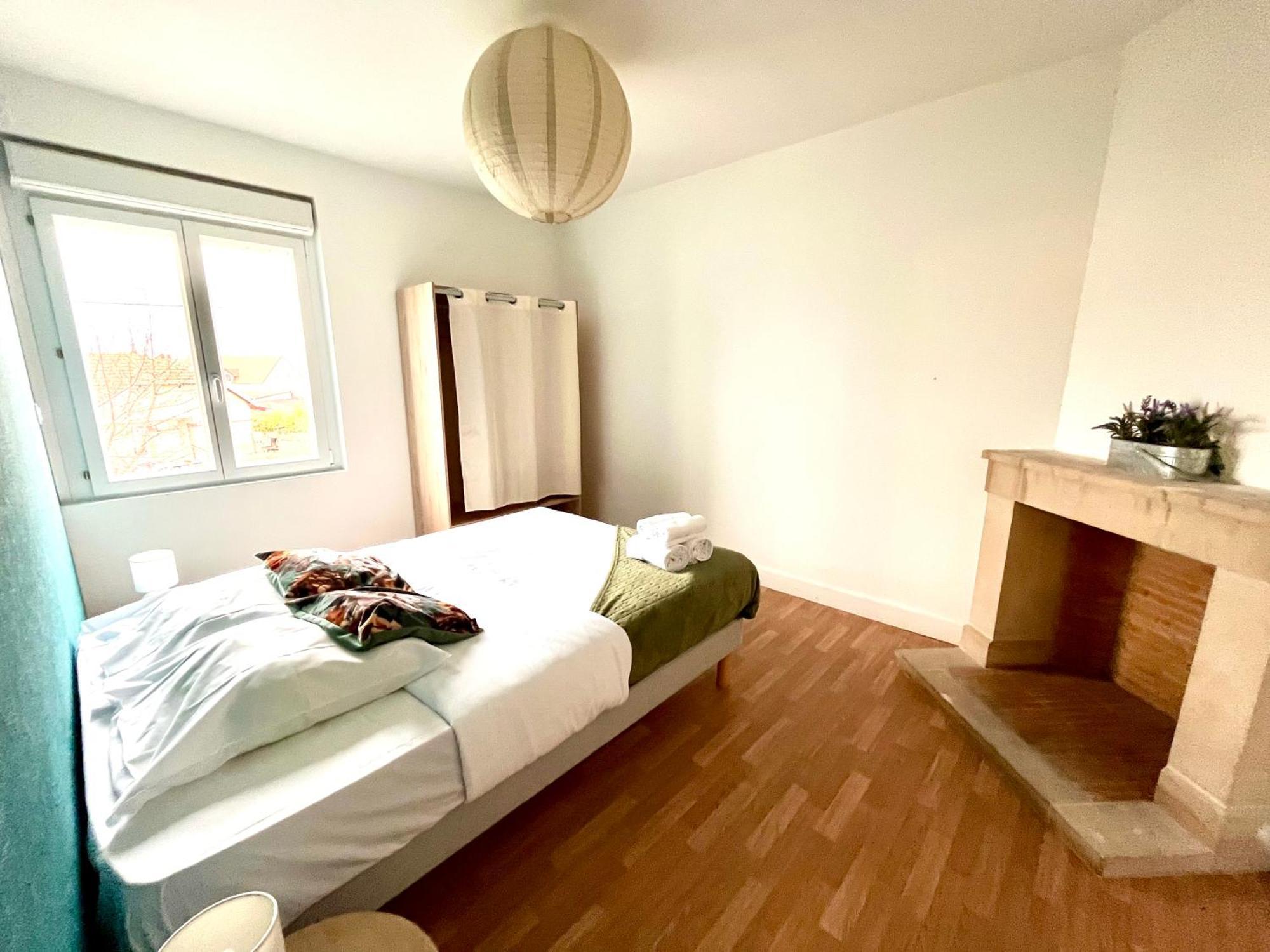 Bienvenue Chez Vous, Deplacement Pro Mondeville  Kültér fotó